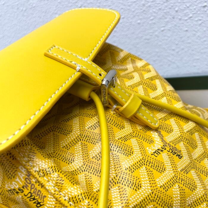Goyard goyardalpin mini backpack yellow Size: 8.5*18.5*21.5cm