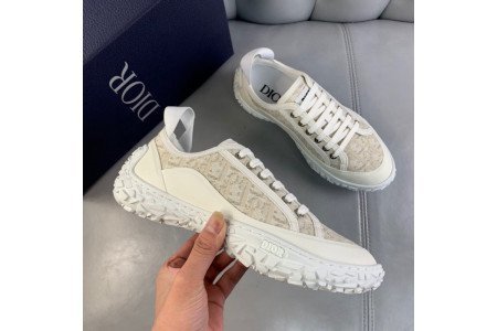 DIOR B28 SNEAKER
