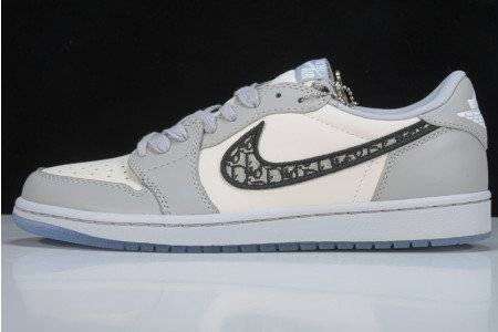 AIR JORDAN 1 x DIOR