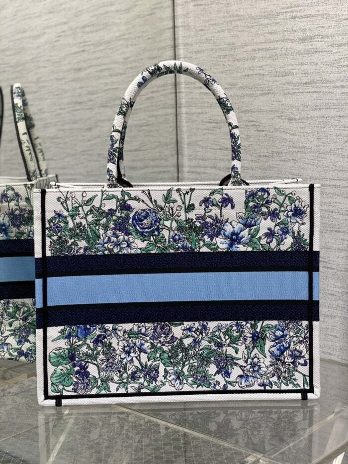 DIOR / MEDIUM DIOR BOOK TOTE can customized name on bag M1296ZECZ_M933