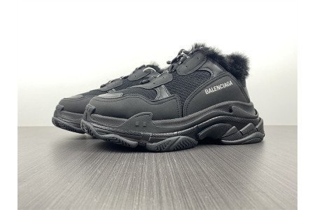 Balenciaga Triple S SNEAKER