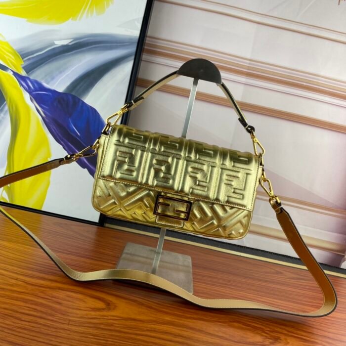 FENDI BAGUETTE Embossed design Gold Handbag F0191 Size: 26x5x15cm