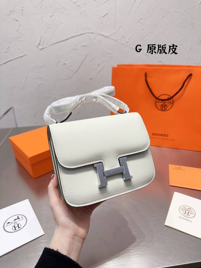 Hermès Constance Swift cowhide leather size: 19cm