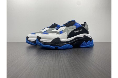 Balenciaga Triple S SNEAKER