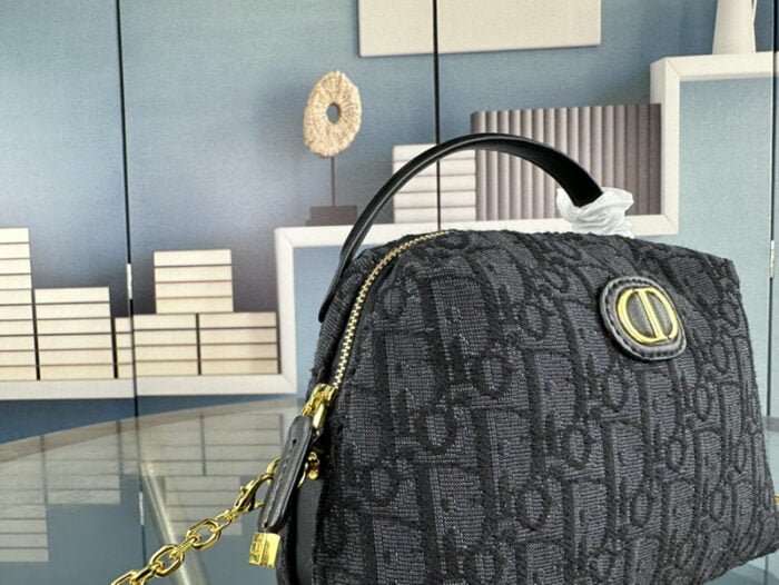 Dior Montaigne black Chain bag 6606 size: 21*12.5*8cm
