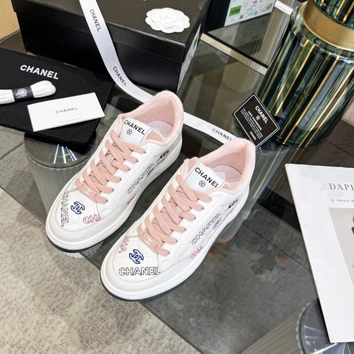 Chanel 23C Panda black and white pink sneakers Size: 35-40 note shoes size when you fill shipping address