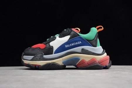 Balenciaga TRIPLE S
