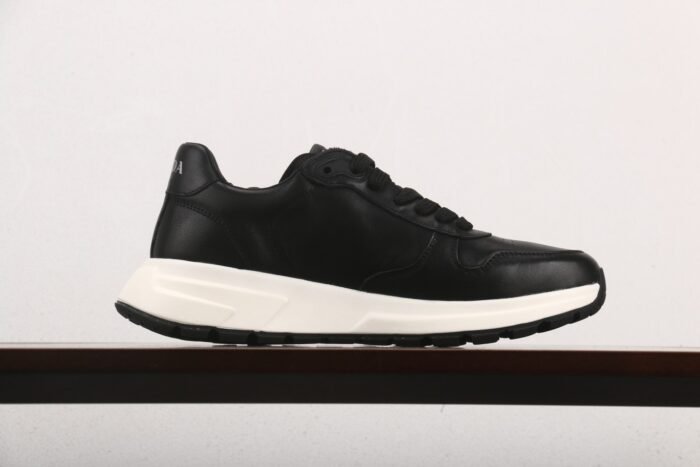 PRADA Prada thick-soled logo lace-up sports casual men’s shoes series