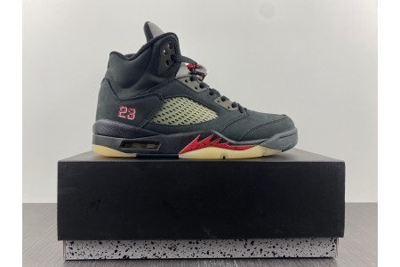 Air Jordan 5 Retro Gore-Tex Off-Noir