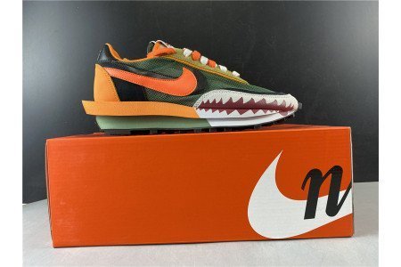 Nike LD Waffle sacai