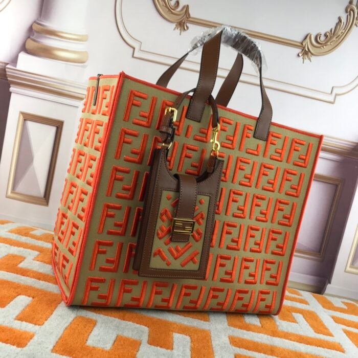 FENDI peekaboo Canvas Tote with mobile phone bag Red 2118 Size: 37*32 cm