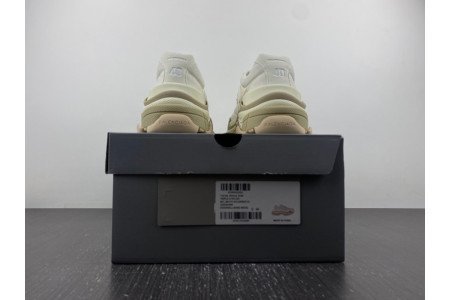 Balenciaga Triple S SNEAKER
