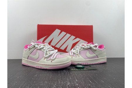 Nike Dunk Low Strawberry
