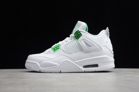 AIR JORDAN 4 “PINE GREEN”
