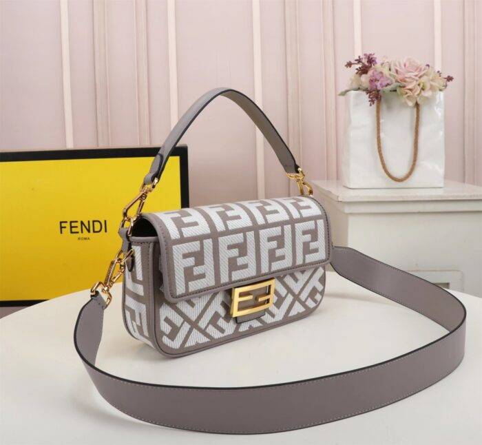 FENDI Baguette F embroidery colors shoulderbag F2029 Size: 26*5*15CM