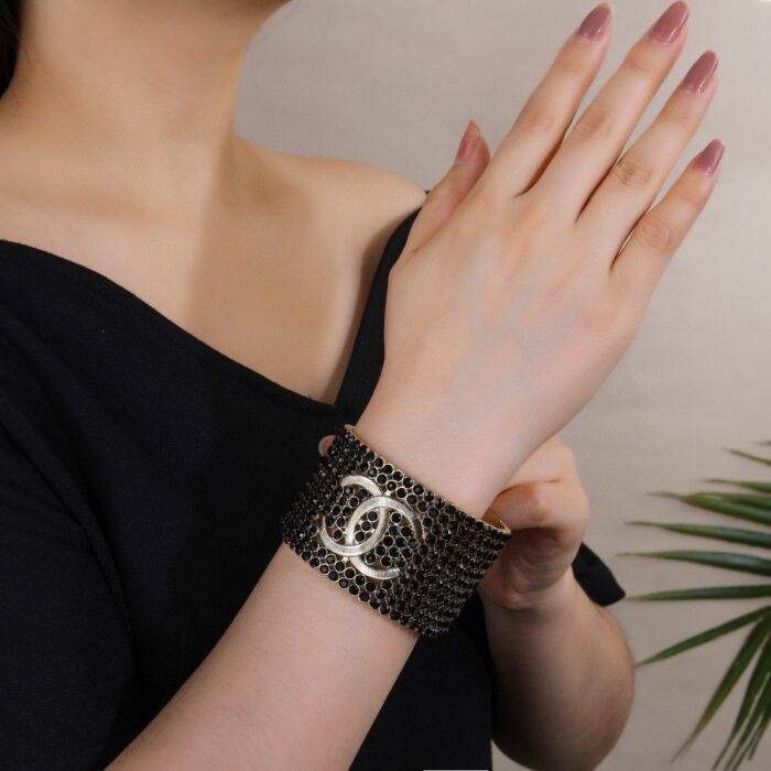 Chanel New double C bracelet