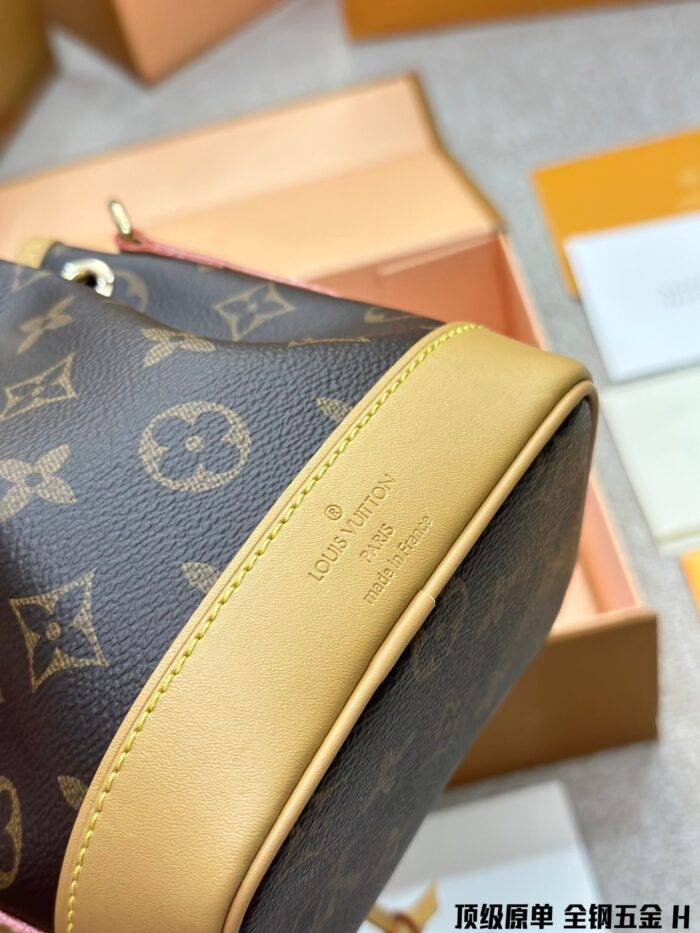 Louis Vuitton / LV mini Bucket bag Size: 13* 16* 10cm
