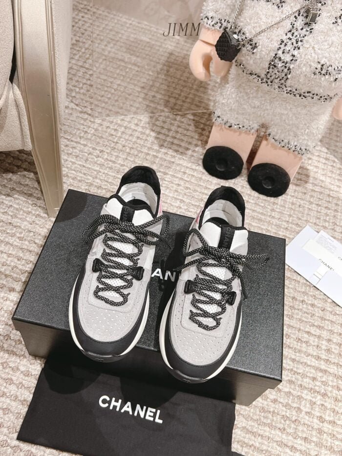 Chanel Coloured cloth Casual shoes size: 35-41 note shoes size when you fill shipping address