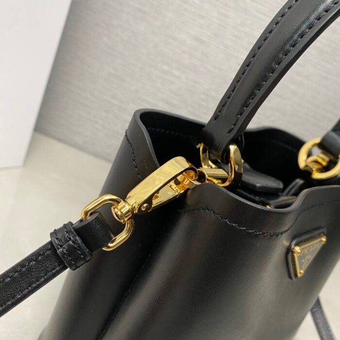 Prada Panier Plain cowhide Bucket bag black size: 15*16*9.5cm
