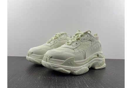 Balenciaga Triple S SNEAKER