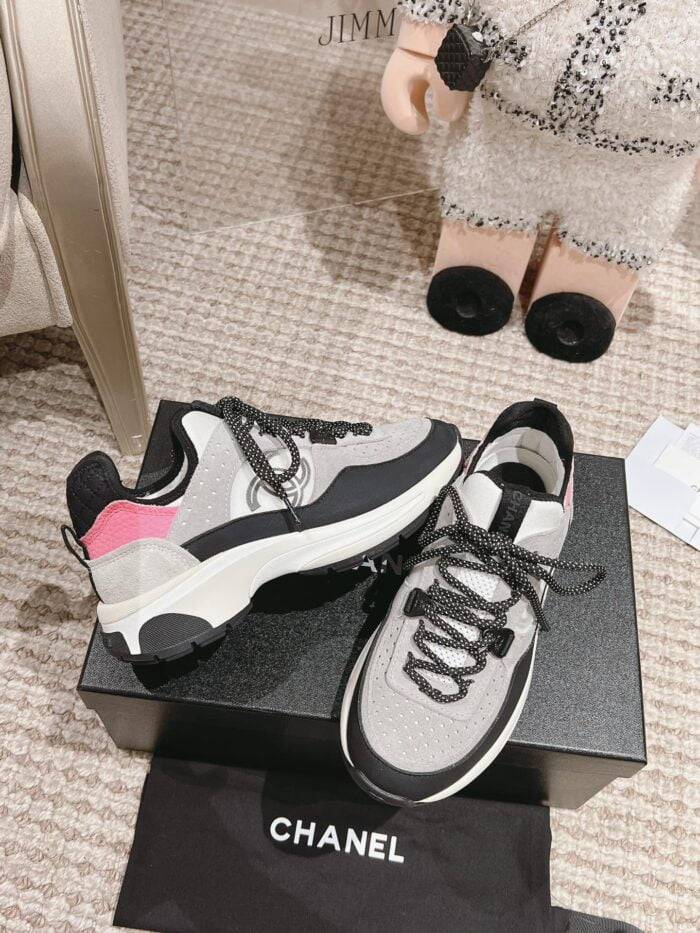 Chanel Coloured cloth Casual shoes size: 35-41 note shoes size when you fill shipping address