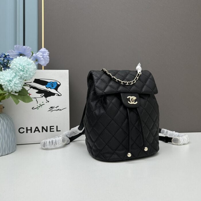 Chanel 23s Salzburg cowhide backpack 917 Black size: 25*20*12cm/23*18*10cm