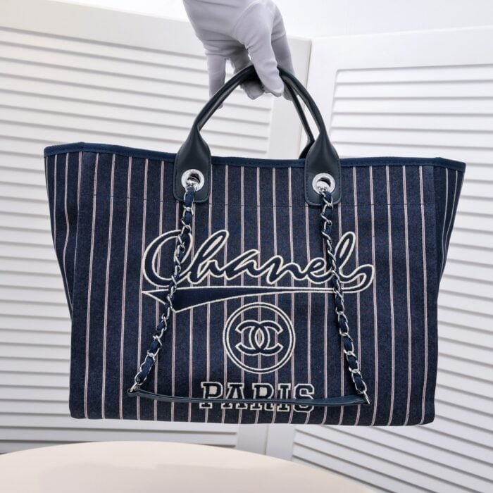 Chanel new beach bag denim bag navy blue 67178-7size: 48*38*30*14cm