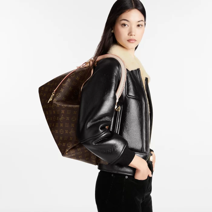 Louis Vuitton / LV Artsy MM M44869