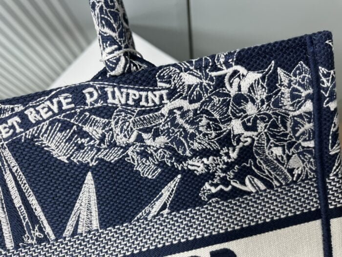 Dior book tote Pattern embroidery m1296 size: 36*27.5*16.5cm