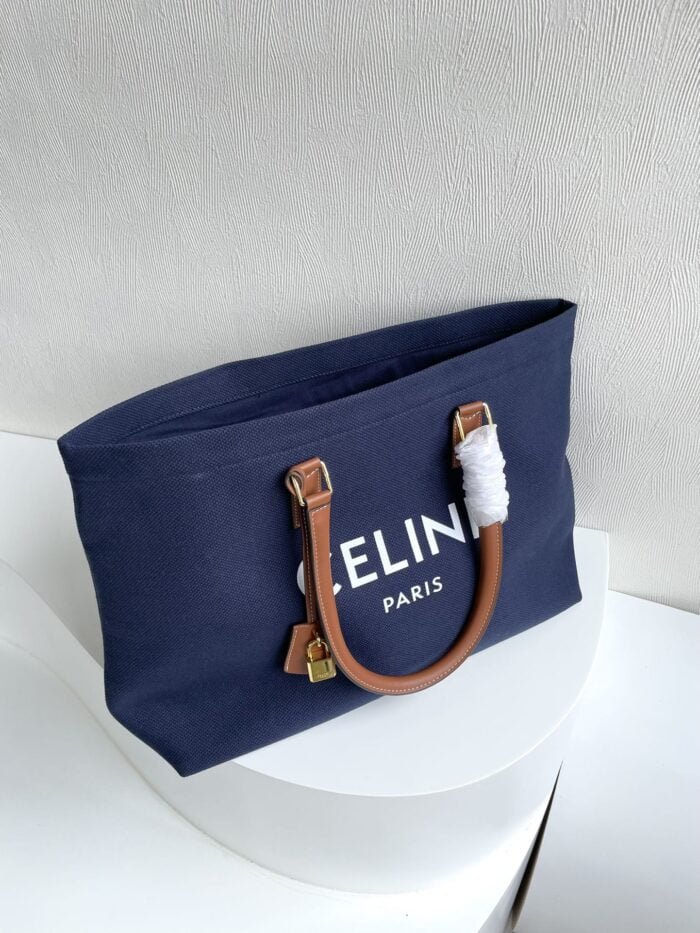 CELINE horizontal printed canvas and calfskin handbag Blue Size: 44*32*16cm