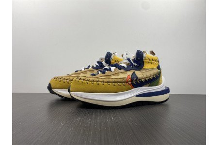 Nike Vaporwaffle sacai Jean Paul Gaultier Sesame Blue