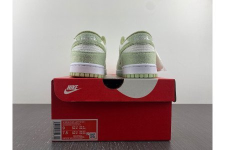 Nike Dunk Low Fleece Pack Honeydew
