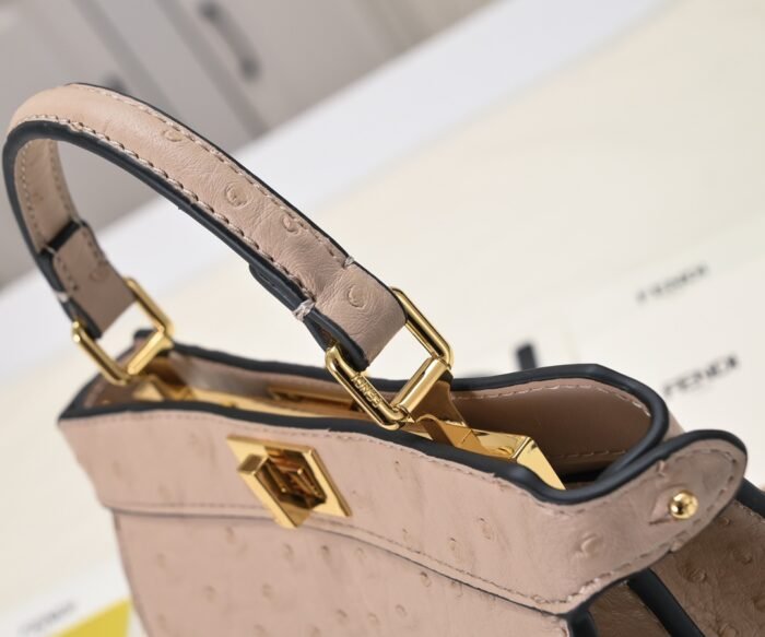 FENDI Peekaboo Grey 23ss 335 Size: 20*15cm