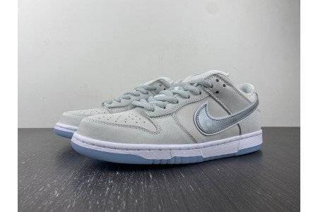 Nike SB Dunk Low White Lobster