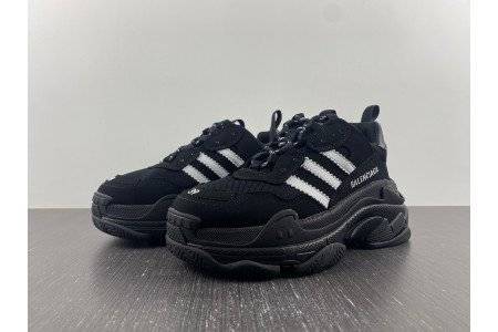 Balenciaga Triple S SNEAKER