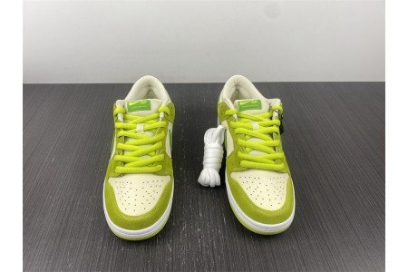 Nike SB Dunk Low Green Apple