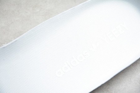 ADIDAS YEEZY BOOST 350 V2 ?YESHAYA?