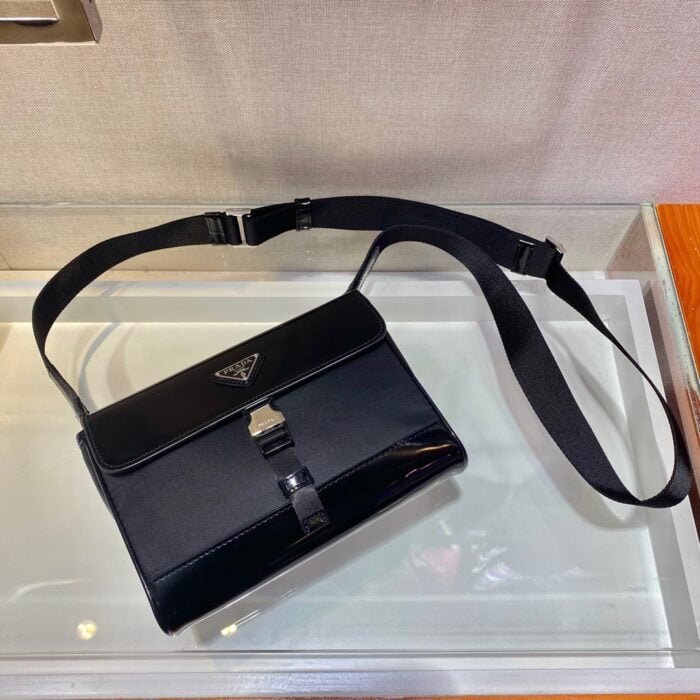 Prada re-nylon shoulder bag 2vd044 size: 20*15.5*4cm