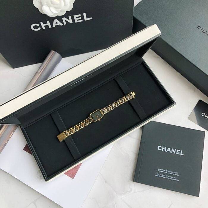 Chanel premiere Small square watch Size S-M-L