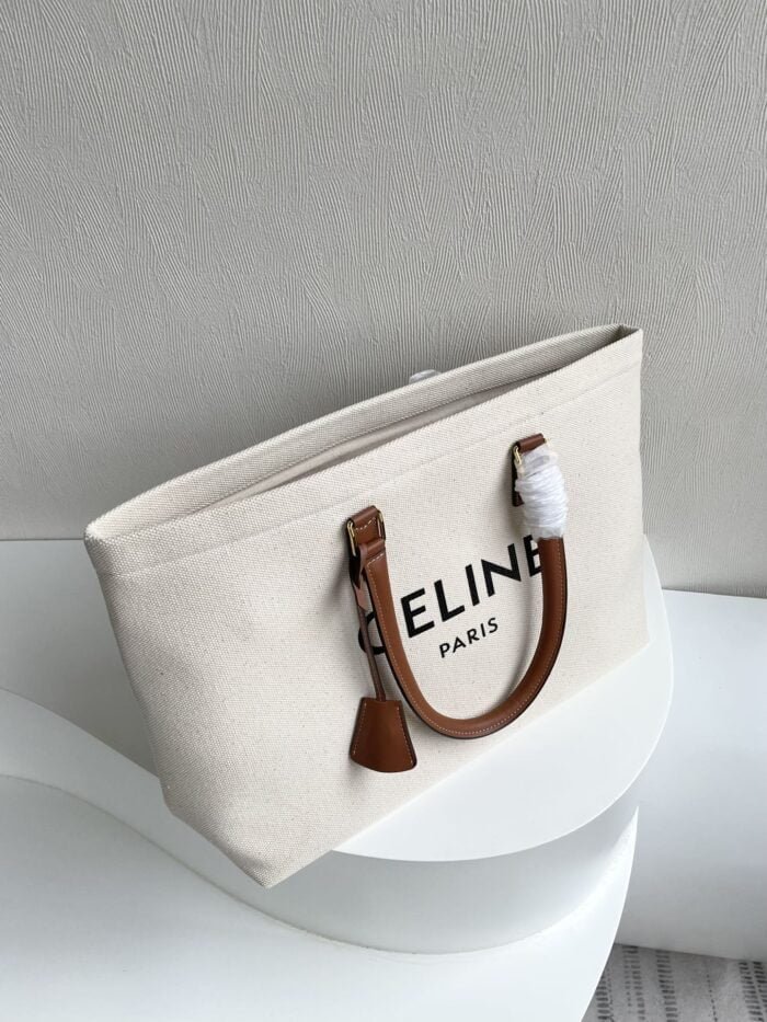 CELINE horizontal printed canvas and calfskin handbag white Size: 44*32*16cm