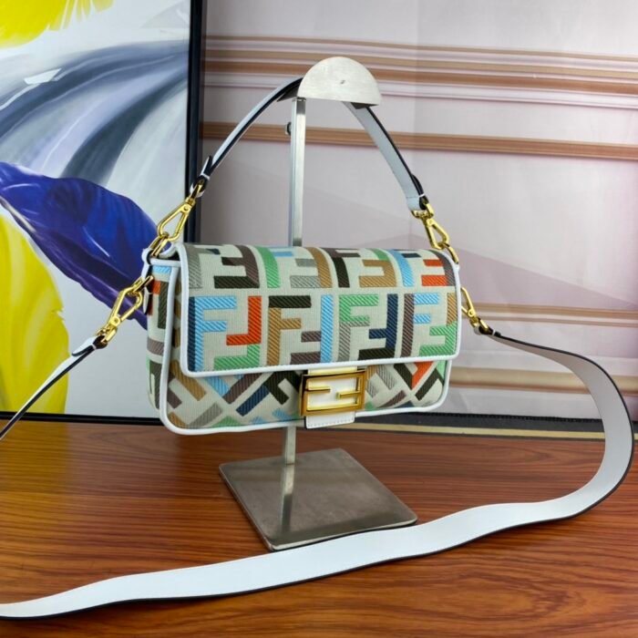 FENDI Baguette Rainbow F embroidery colors shoulderbag F2029 Size: 26*5*15CM
