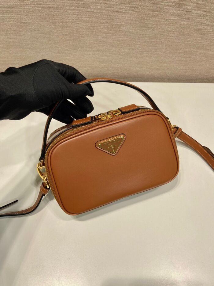 Prada calfskin Mini handbag brown 1bh203 size:18.5*13*6.5cm