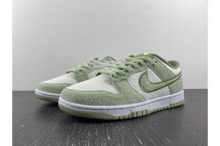 Nike Dunk Low Fleece Pack Honeydew