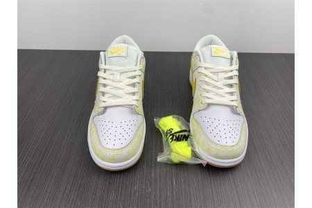 Nike Dunk Low Yellow Strike