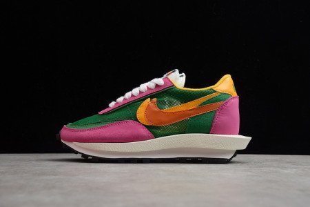 NIKE SACAI X LDV WAFFLE ‘PINK GREEN’