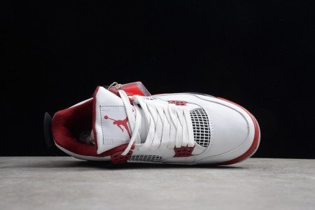 AIR JORDAN 4 RETRO ‘FIRE RED’