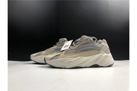 adidas Yeezy Boost 700 V2 Cream Cream
