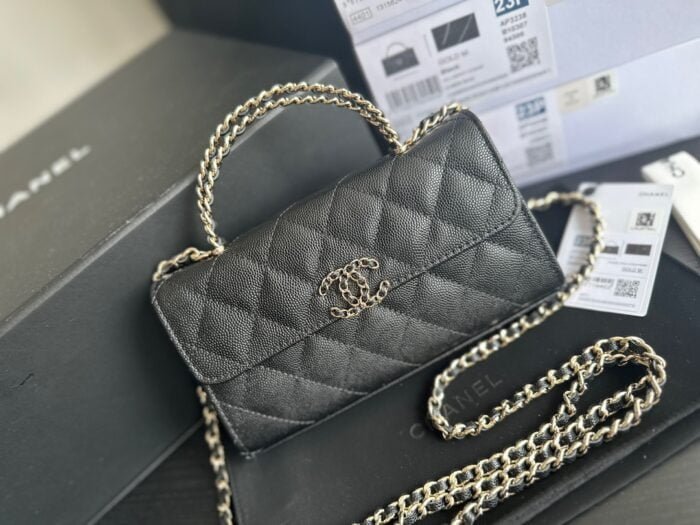 Chanel 23p Black Horse kelly long handle bag size:19cm*11*5cm