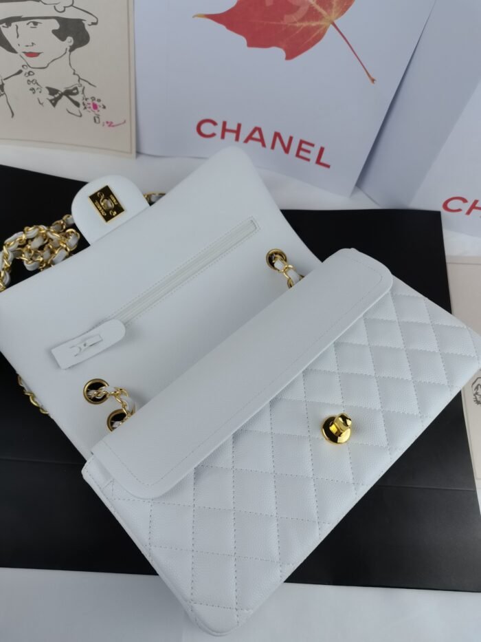 Chanel classic flap bag a01112 medium size: 15.5×25.5×6.5cm