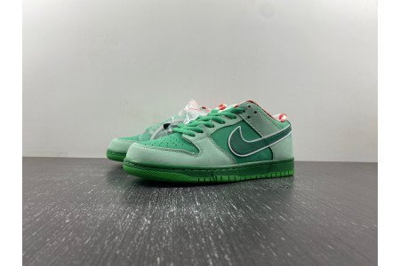 Nike SB Dunk Low Green Lobster